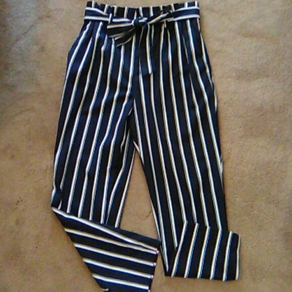 H & M Paper Bag Pants - Picture 1 of 11